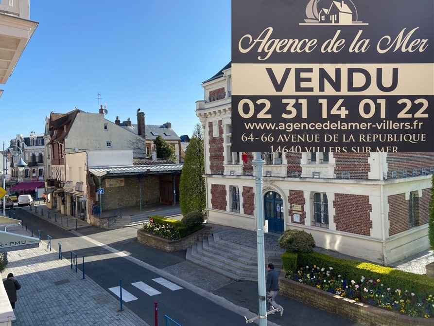 Vente Appartement 91m² 4 Pièces à Villers-sur-Mer (14640) - Agence De La Mer